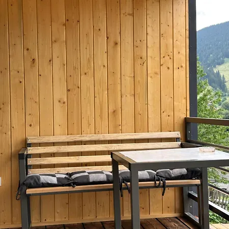 під лісочком Premium Apartment *