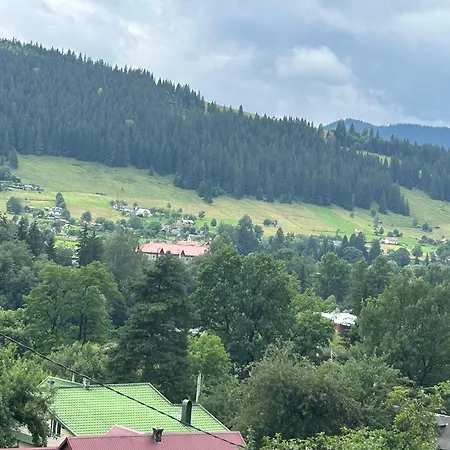 під лісочком Premium Apartment