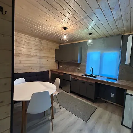 під лісочком Premium Apartment